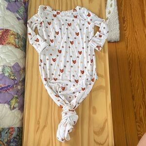 Posh Peanut White One-Piece Footie with Orange Fox & Tan Dot Print
